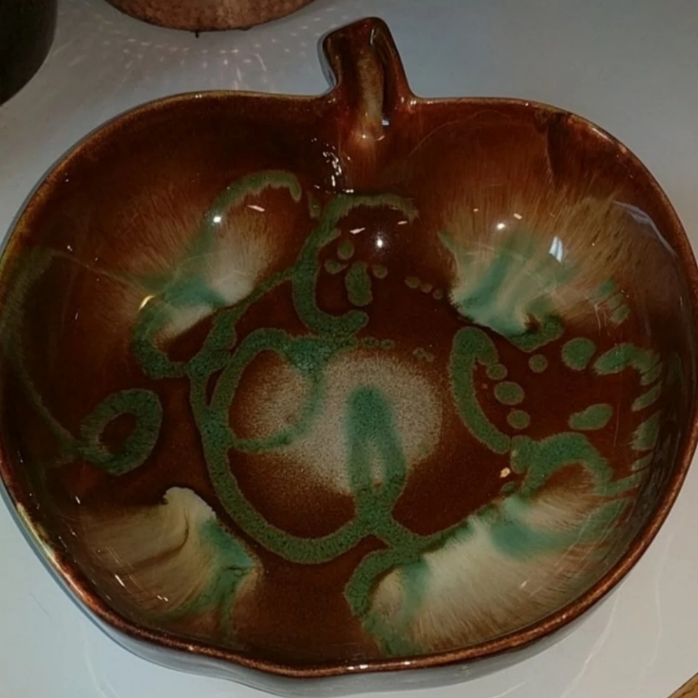Vintage Dryden Pottery Apple Dish
